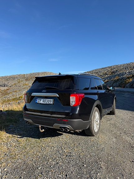 Ford Explorer 6 of 29