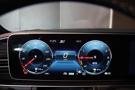Mercedes-Benz GLE350 de 14 of 28