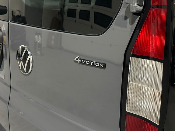 Volkswagen Caddy 8 of 22