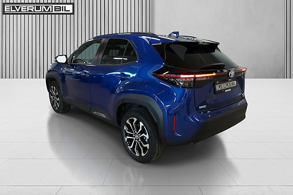 Toyota Yaris Cross 6 of 30