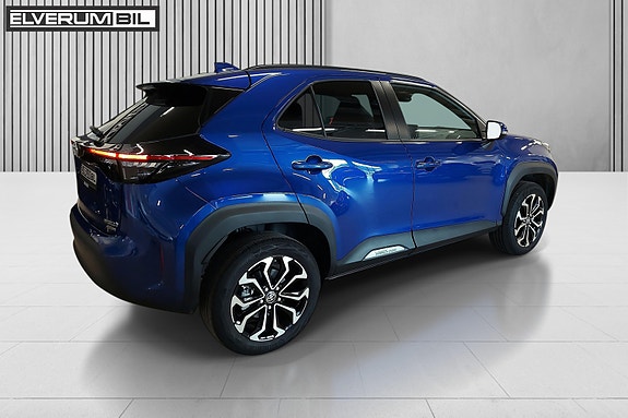 Toyota Yaris Cross 9 of 30