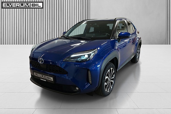 Toyota Yaris Cross 2 of 30