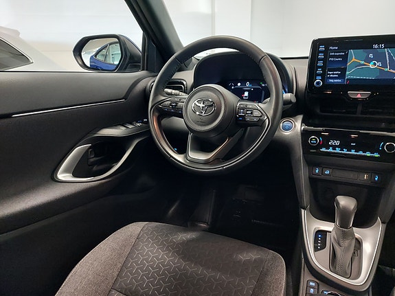Toyota Yaris Cross 25 of 30