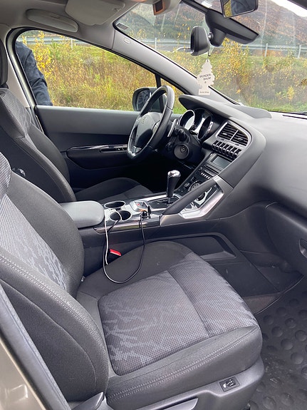Peugeot 3008 15 of 30