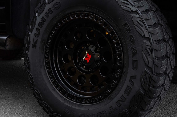 Toyota FJ Cruiser 8 of 30