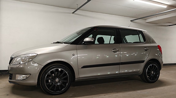 Skoda Fabia 2 of 22