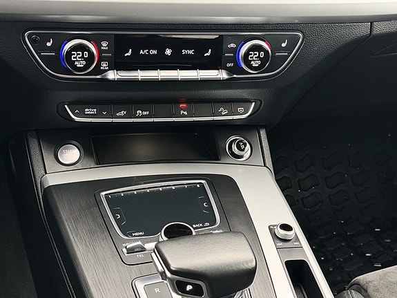 Audi Q5 11 of 20