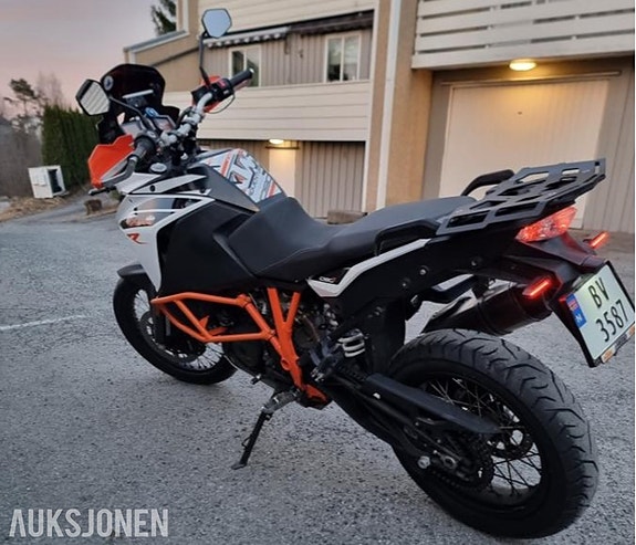 KTM 1090 Adventure R 5 of 11