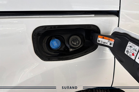 Ford Transit Connect 9 of 19