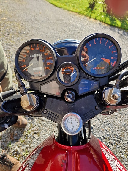 Honda CBX 550F 5 of 6