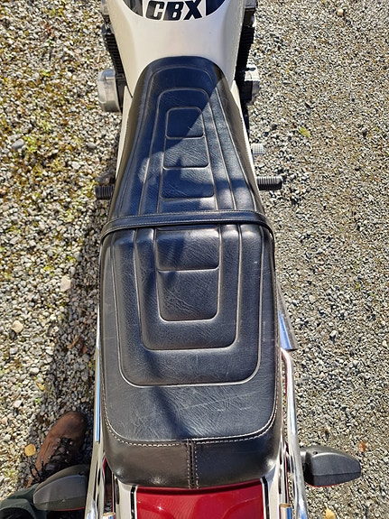 Honda CBX 550F 6 of 6
