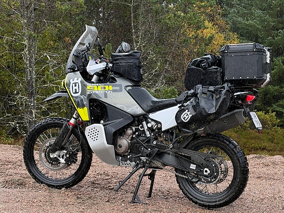 Husqvarna Norden 901 Expedition 3 of 4