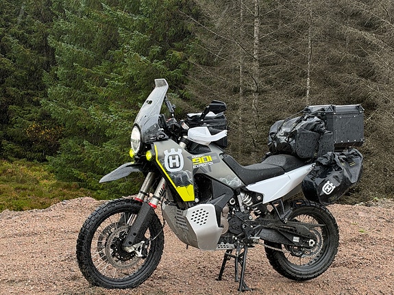 Husqvarna Norden 901 Expedition 4 of 4