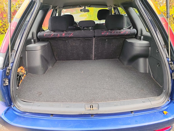 Toyota Corolla 12 of 15