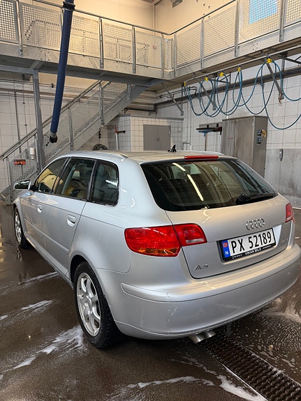 Audi A3 3 of 9