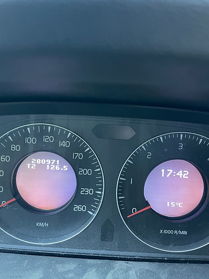 Volvo V70 11 of 11