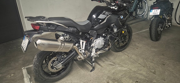 BMW F 750 GS 2 of 11