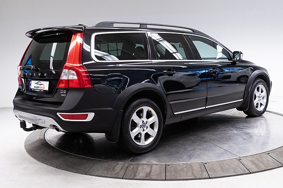 Volvo XC70 10 of 30