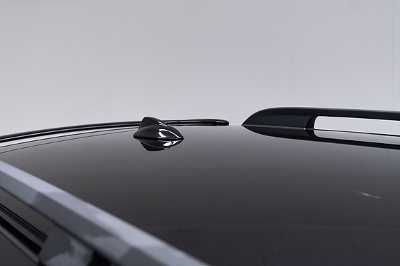 Volvo XC70 14 of 30