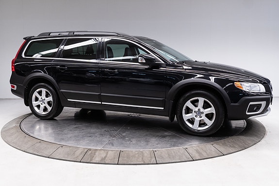 Volvo XC70 6 of 30
