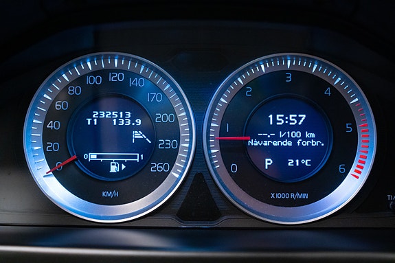 Volvo XC70 27 of 30