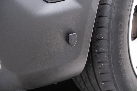 Volvo XC70 18 of 30