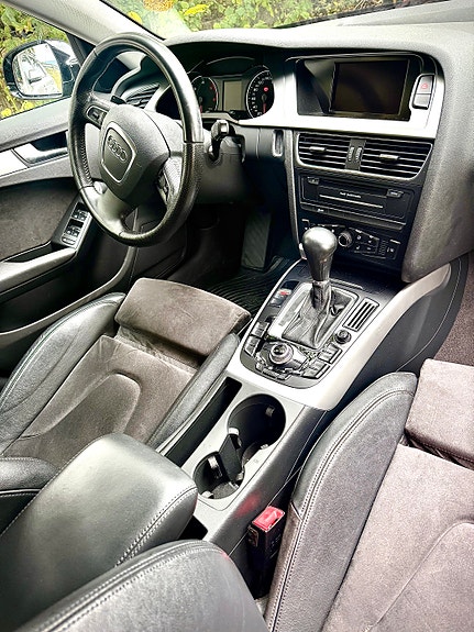 Audi A4 10 of 15