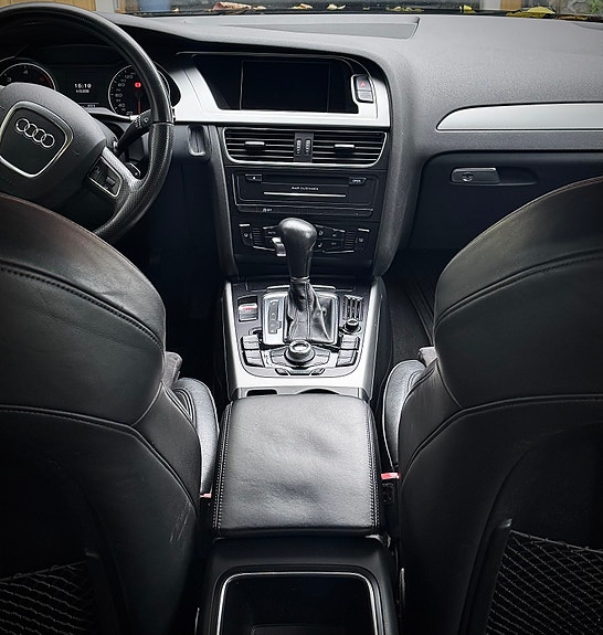 Audi A4 7 of 15