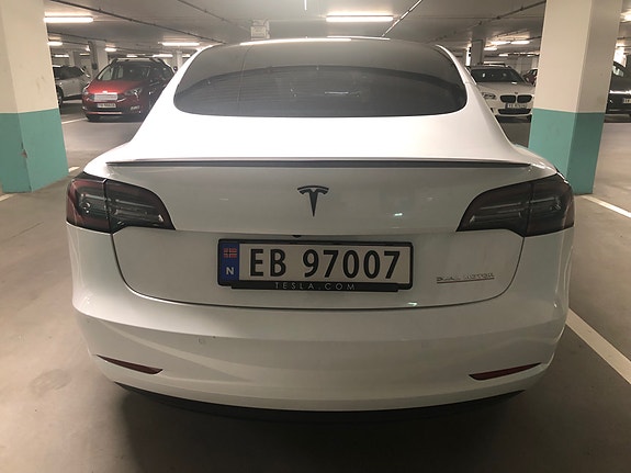 Tesla Model 3 2 of 14