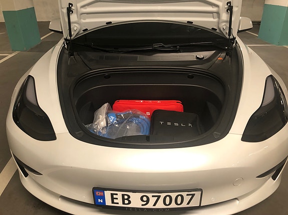 Tesla Model 3 3 of 14