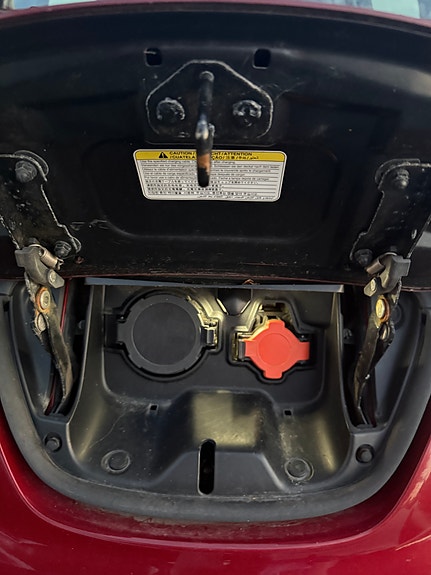 Nissan Leaf 6 of 12