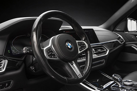 BMW X5 22 of 30
