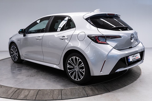 Toyota Corolla 22 of 30