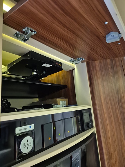 Adria 670SL Matrix 20 of 22