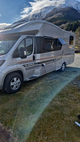 Adria 670SL Matrix 6 of 22