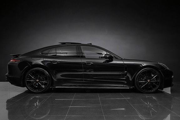 Porsche Panamera 5 of 30