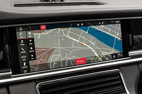 Porsche Panamera 27 of 30