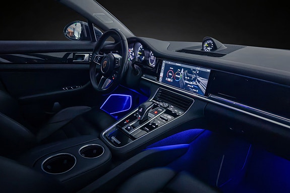 Porsche Panamera 11 of 30