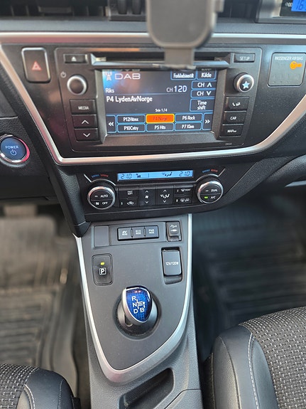 Toyota Auris 11 of 18