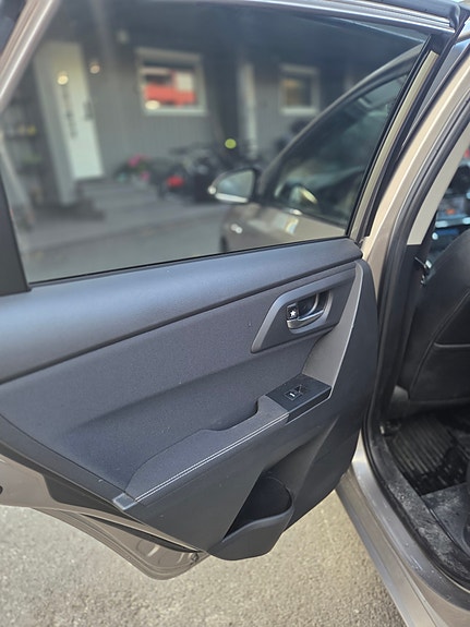 Toyota Auris 17 of 18