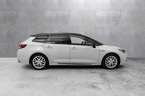 Toyota Corolla 6 of 24