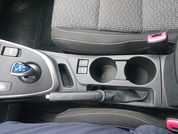 Toyota Auris 11 of 28