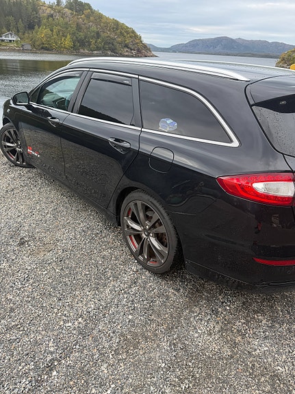 Ford Mondeo 2 of 10
