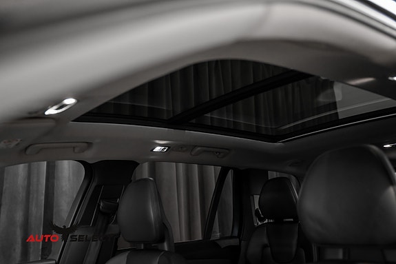 Volvo XC90 20 of 30