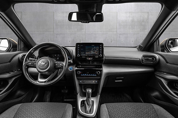 Toyota Yaris Cross 14 of 23