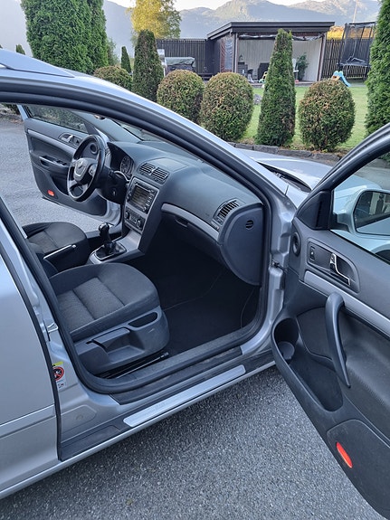 Skoda Octavia 19 of 22