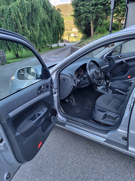 Skoda Octavia 18 of 22