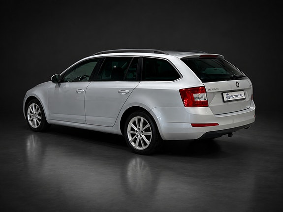 Skoda Octavia 4 of 18