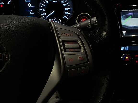Nissan X-Trail 23 of 30