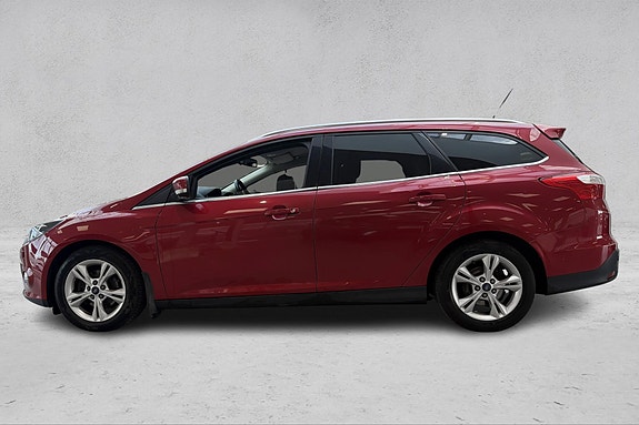 Ford Focus 2 of 15